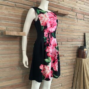 Vince Camuto Sleeveless Floral Dress Black Pink Size 4
